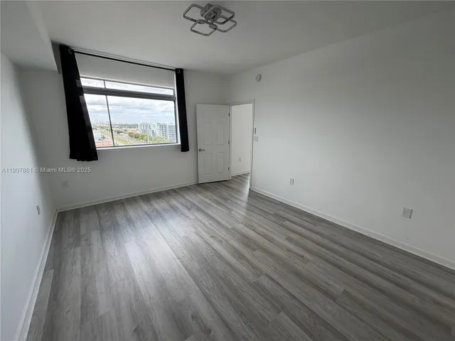 $2,800 | 140 South Dixie Highway, Unit 807, Hollywood, FL 33020