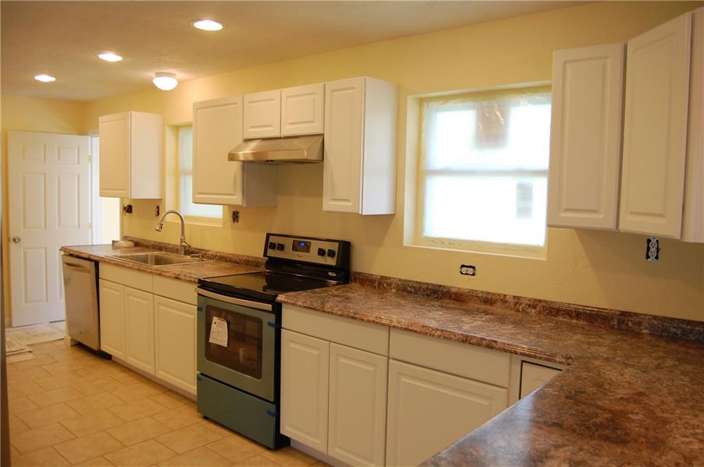 129 Strawcutter Road Derry, PA 15627 - Photo 2 of 10 Gallery Image 2