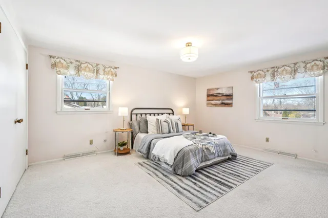 $449,900 | 2430 West Applewood Lane, Glendale, WI 53209