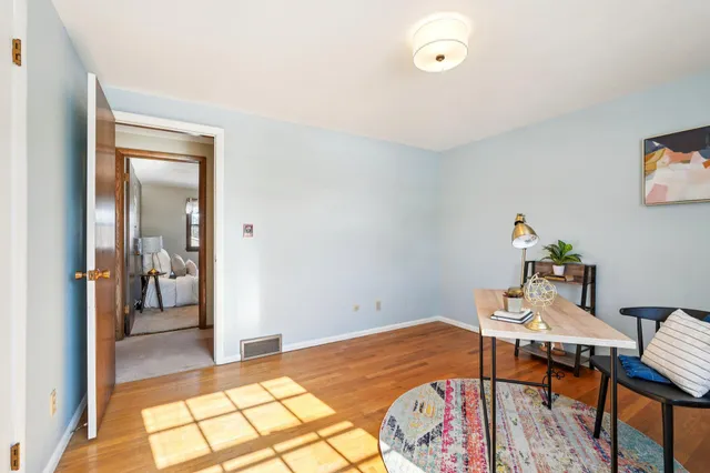 $449,900 | 2430 West Applewood Lane, Glendale, WI 53209