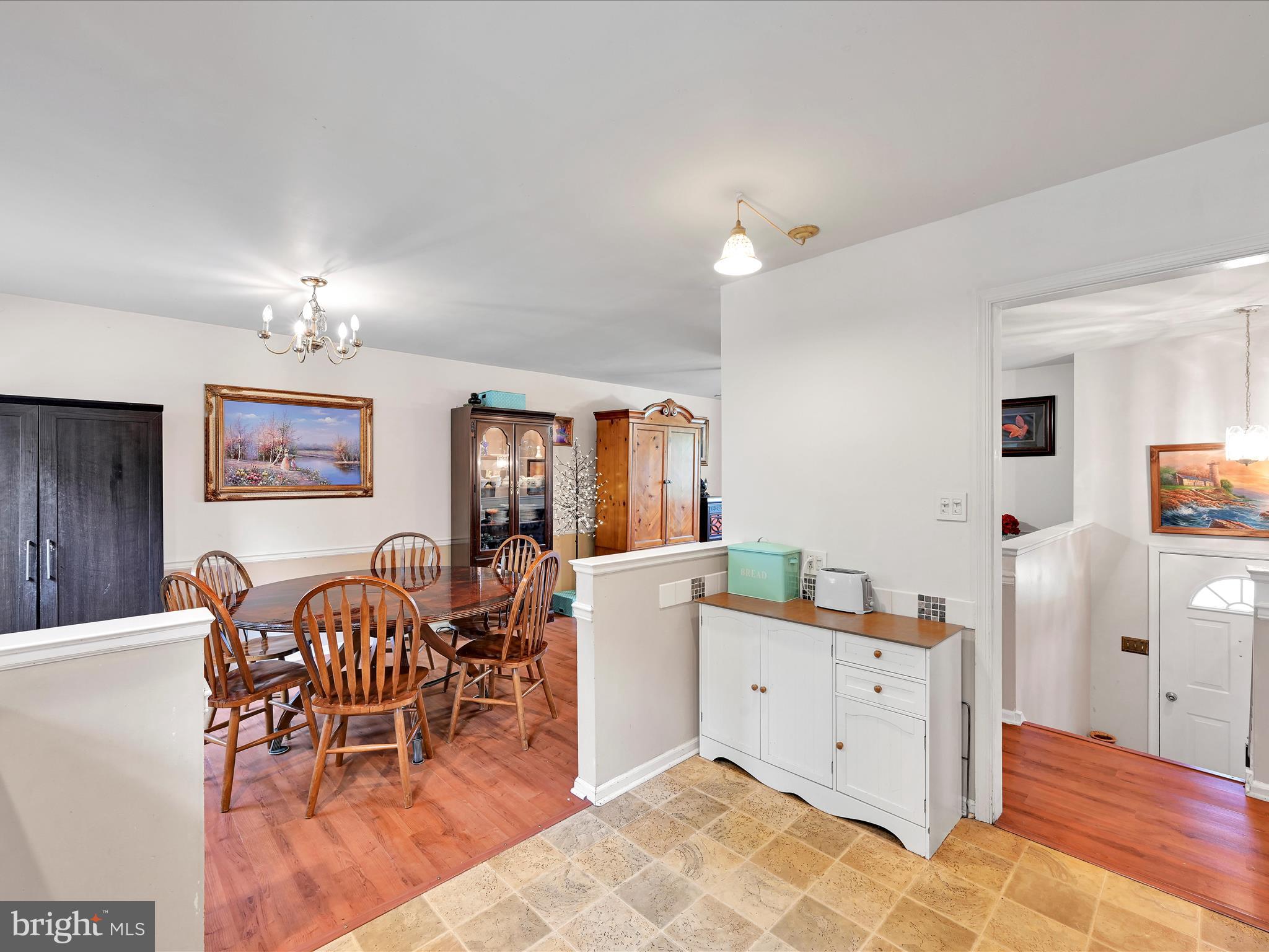 52 Green Acre Road Lititz, PA 17543 - Photo 15 of 47 Kitchen