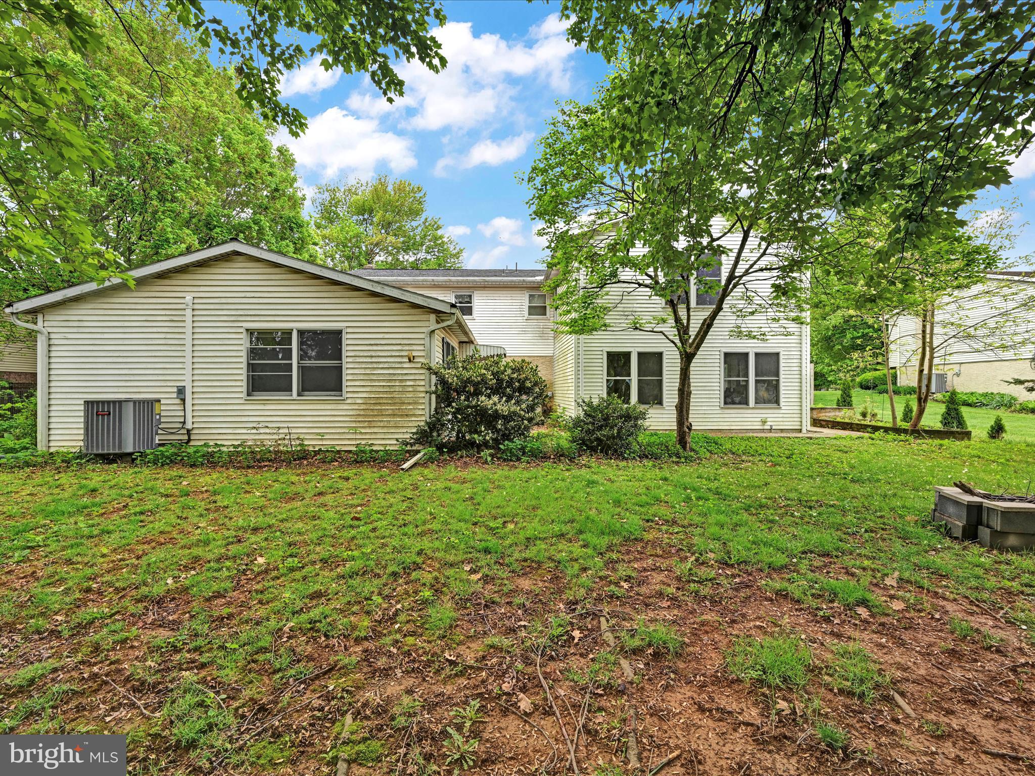 52 Green Acre Road Lititz, PA 17543 - Photo 41 of 47 Rear