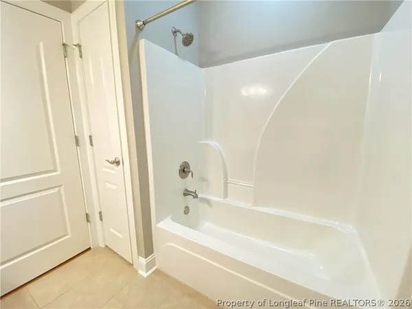 $1,550 | 411 Gallery Drive, Unit 201, Spring Lake, NC 28390