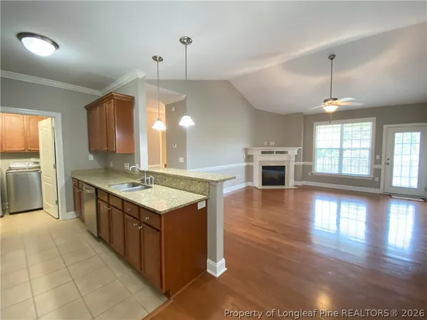 $1,550 | 411 Gallery Drive, Unit 201, Spring Lake, NC 28390