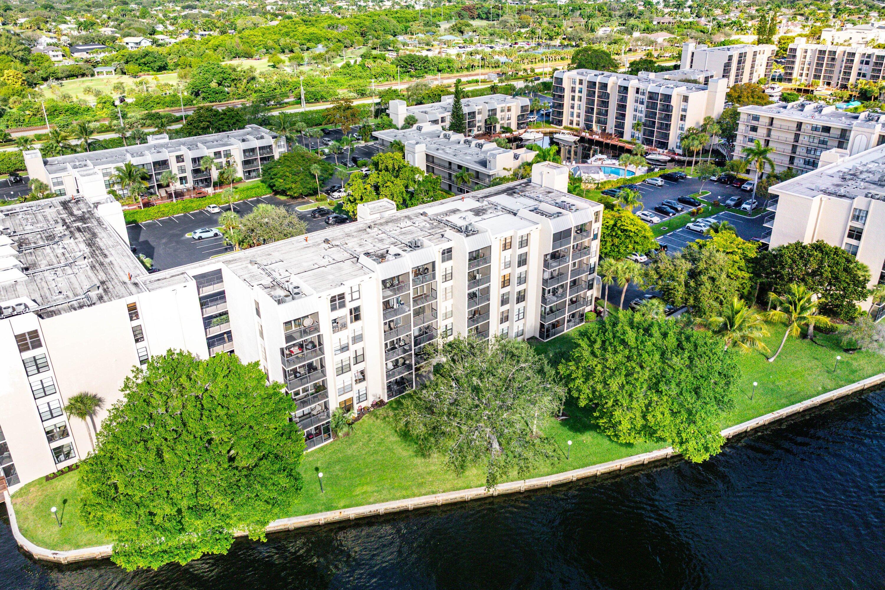 14 Royal Palm Way, Unit 501 Boca Raton, FL 33432 - Photo 37 of 39 038-14RoyalPalmWay-501-BocaRaton-FL-3343
