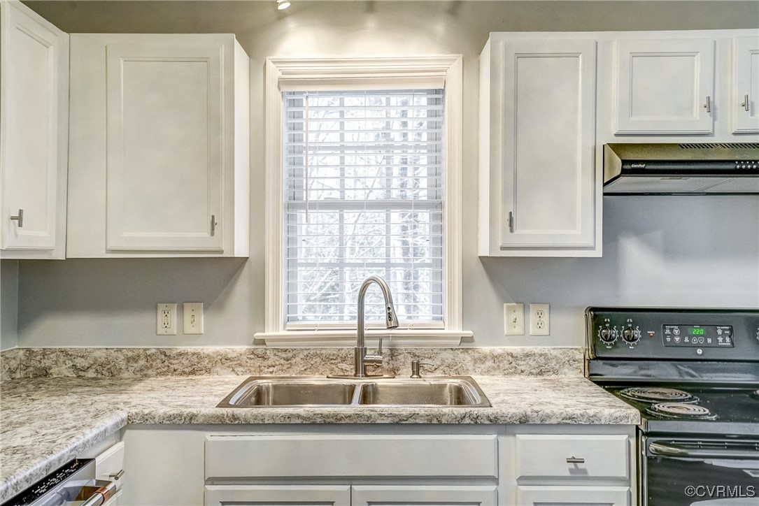 7554 Valencia Road Chesterfield, VA 23832 - Photo 13 of 36