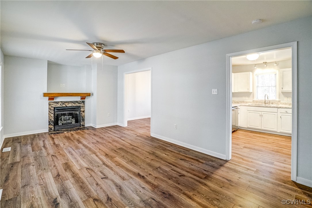 7554 Valencia Road Chesterfield, VA 23832 - Photo 6 of 36
