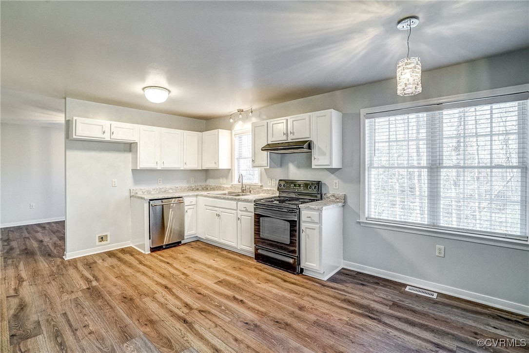 7554 Valencia Road Chesterfield, VA 23832 - Photo 10 of 36