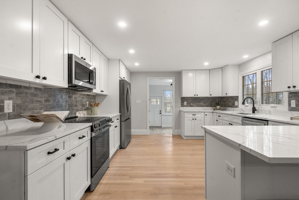 180 Great Road Maynard, MA 01754 - Photo 3 of 35 Gallery Image 3