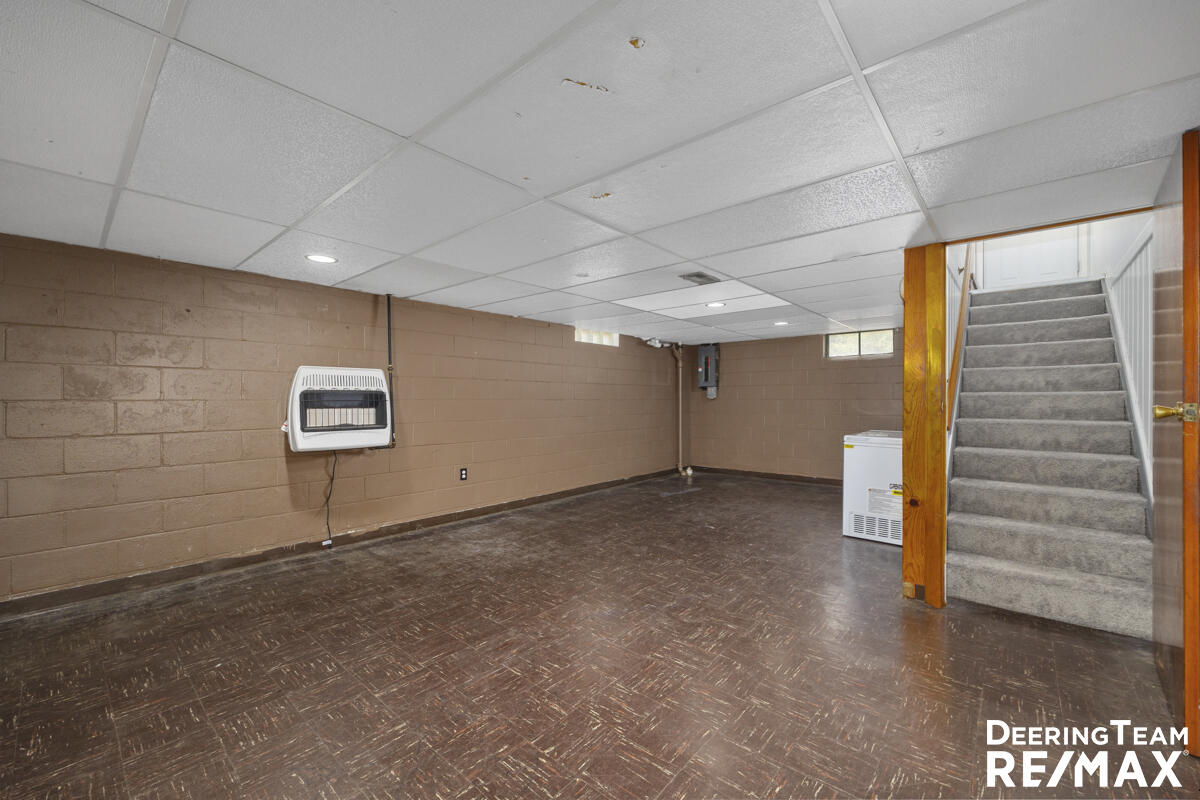 3037 Maple Grove Road Muskegon, MI 49441 - Photo 18 of 32 IMG_1019
