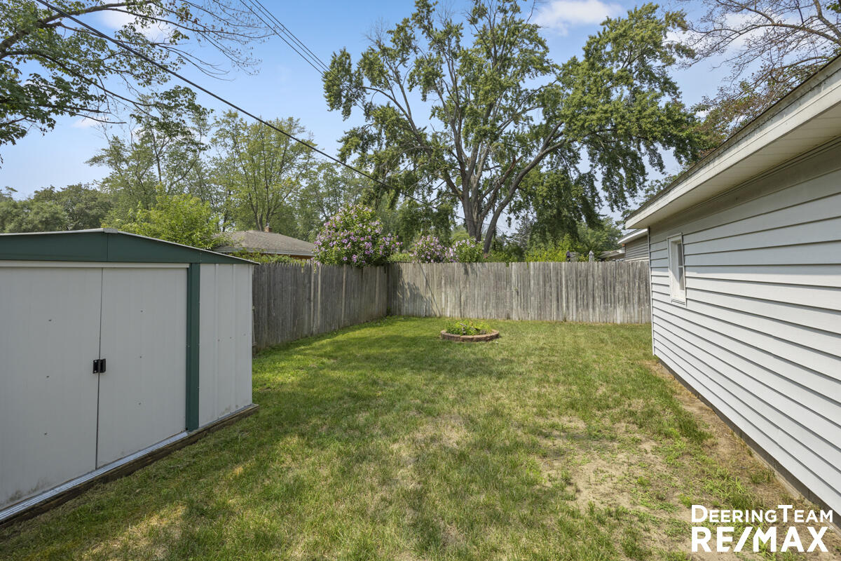 3037 Maple Grove Road Muskegon, MI 49441 - Photo 30 of 32 IMG_1029