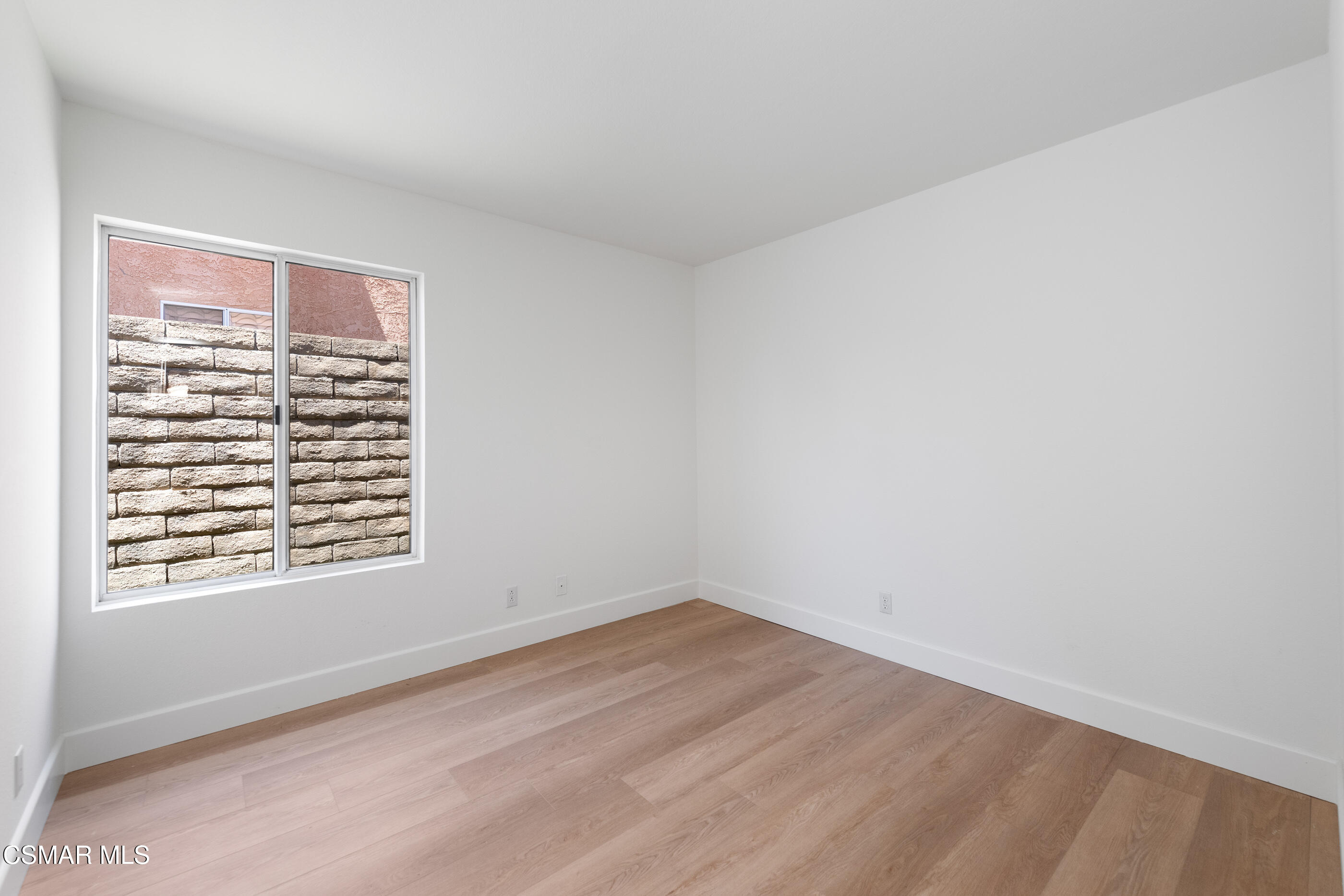 7246 University Drive Moorpark, CA 93021 - Photo 17 of 24 24