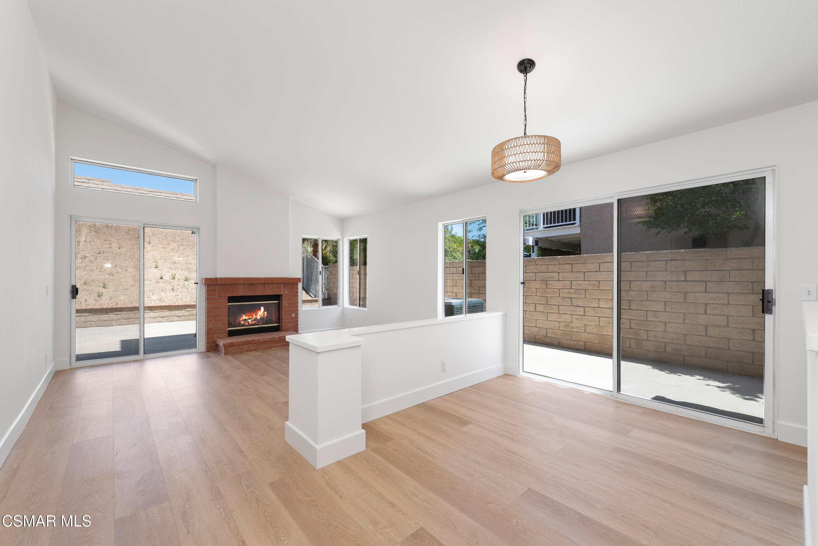 7246 University Drive Moorpark, CA 93021 - Photo 7 of 24 15