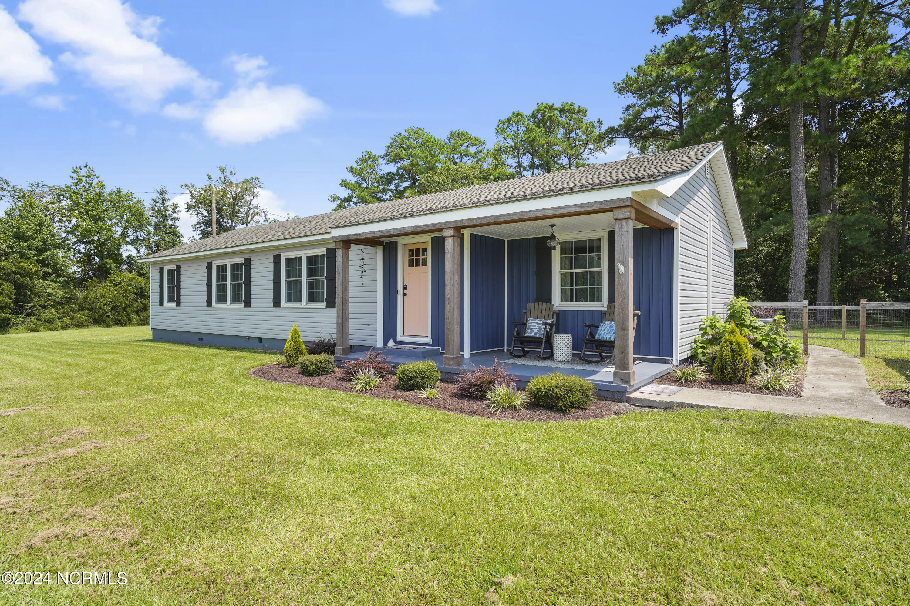 2113 Yeatesville Road Bath, NC 27808 - Photo 4 of 50 DSC05664