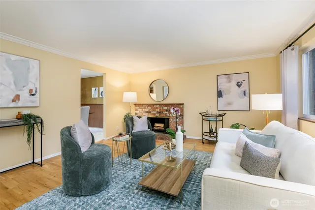 $749,950 | 15528 Greenwood Avenue North, Shoreline, WA 98133