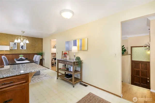 $749,950 | 15528 Greenwood Avenue North, Shoreline, WA 98133