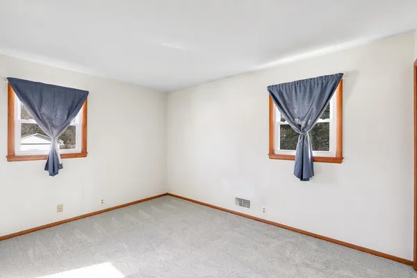 $309,900 | 703 Mississippi Street Northeast, Fridley, MN 55432