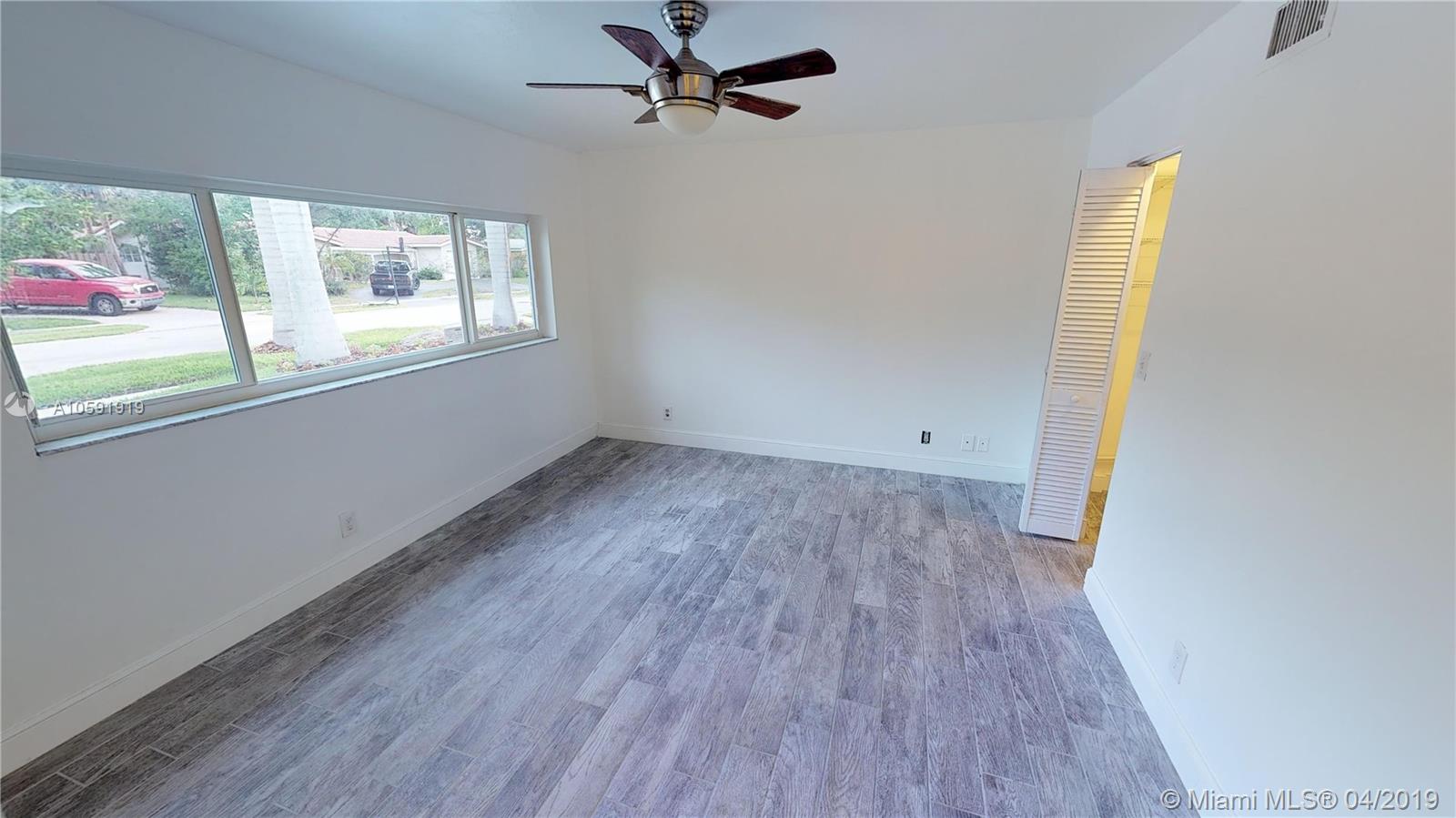 632 Southwest 2nd Street Boca Raton, FL 33486 - Photo 12 of 92