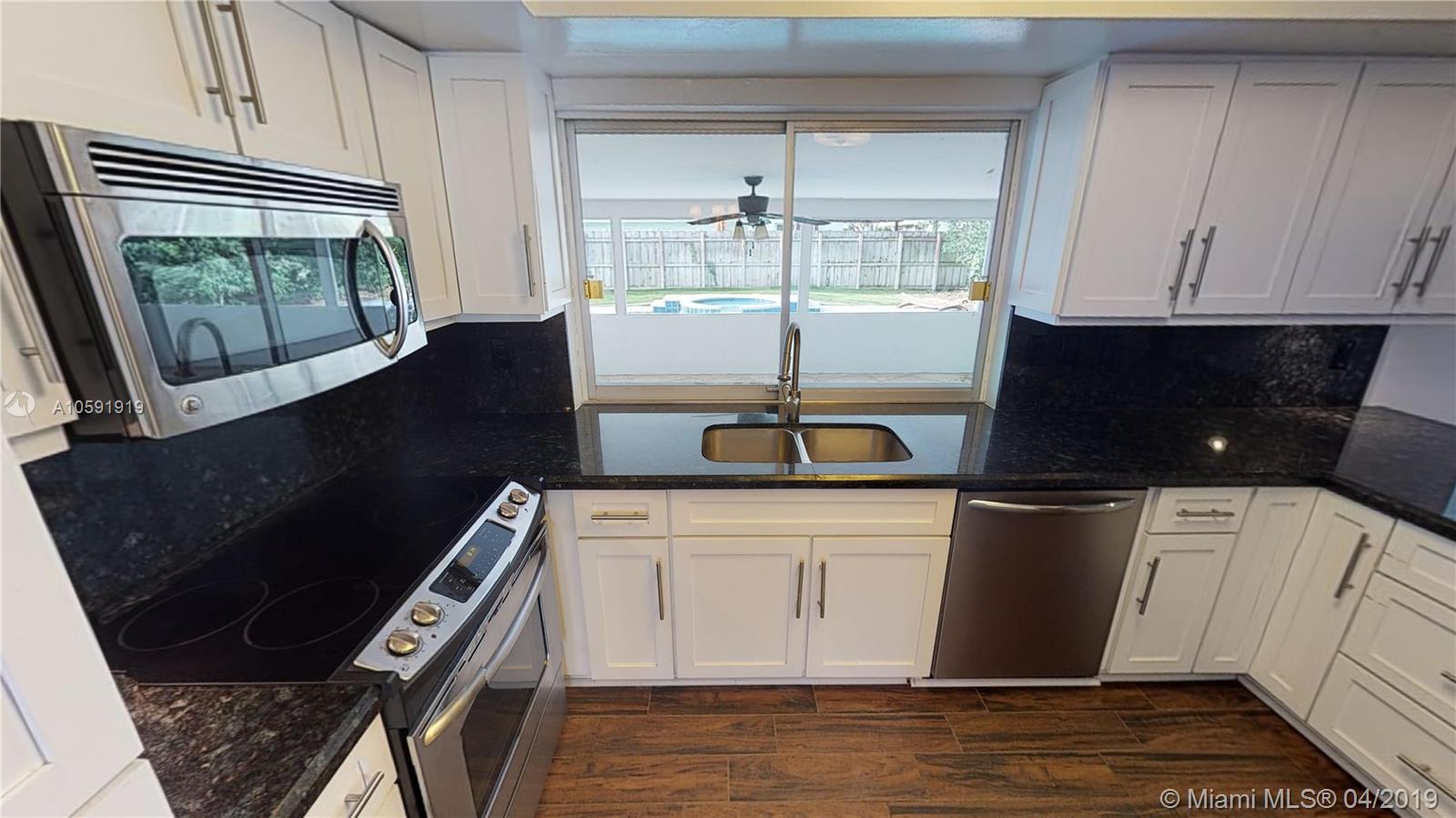 632 Southwest 2nd Street Boca Raton, FL 33486 - Photo 23 of 92