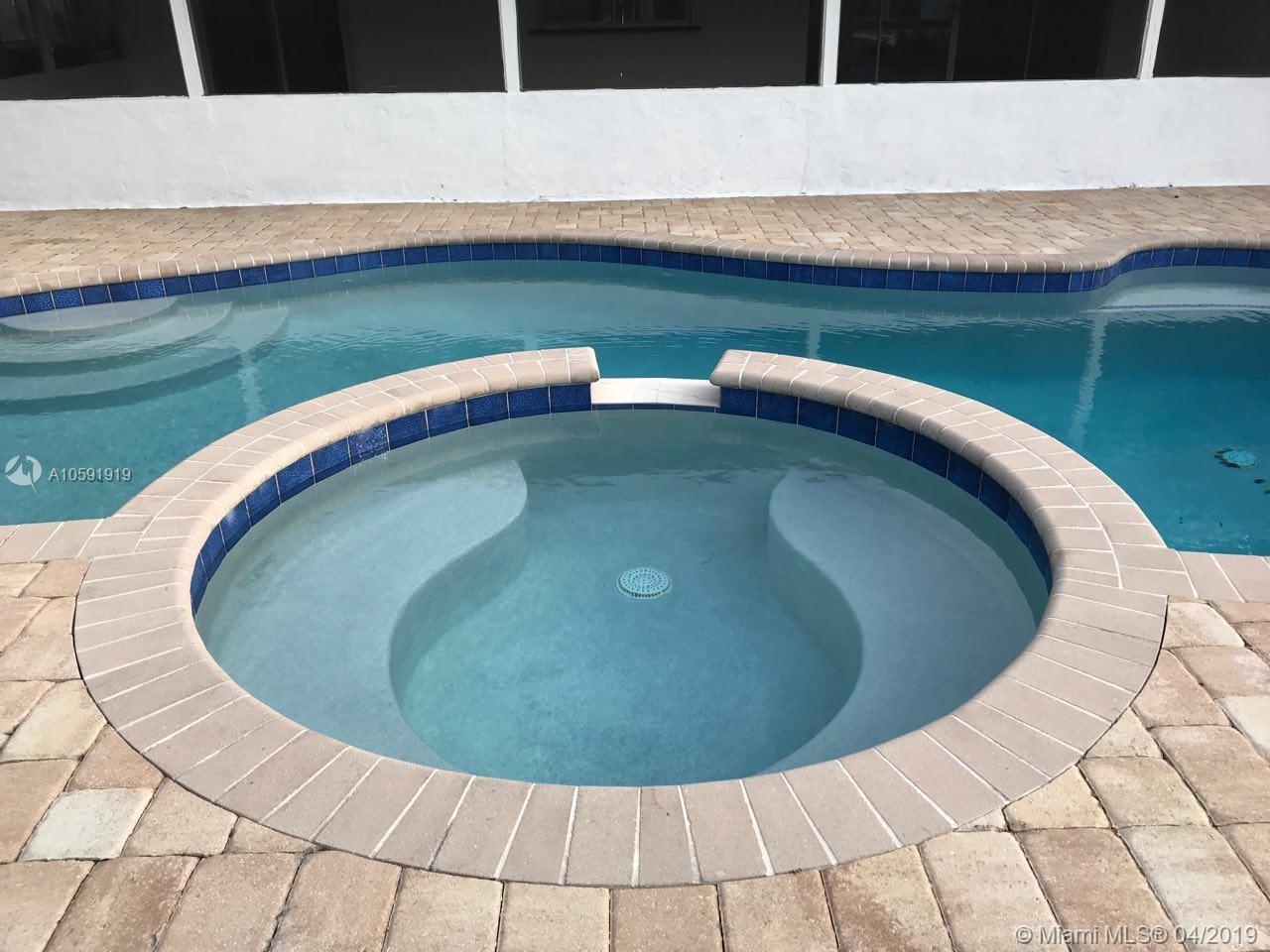 632 Southwest 2nd Street Boca Raton, FL 33486 - Photo 5 of 92