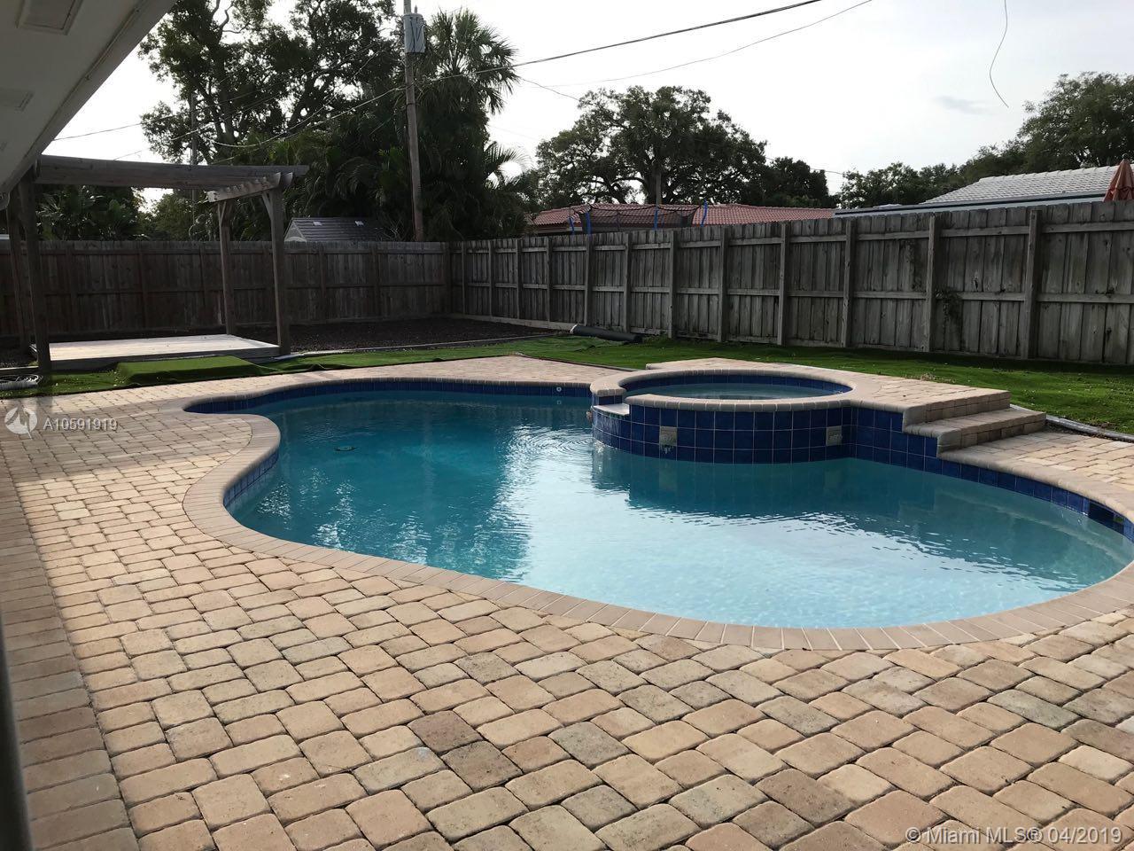 632 Southwest 2nd Street Boca Raton, FL 33486 - Photo 8 of 92