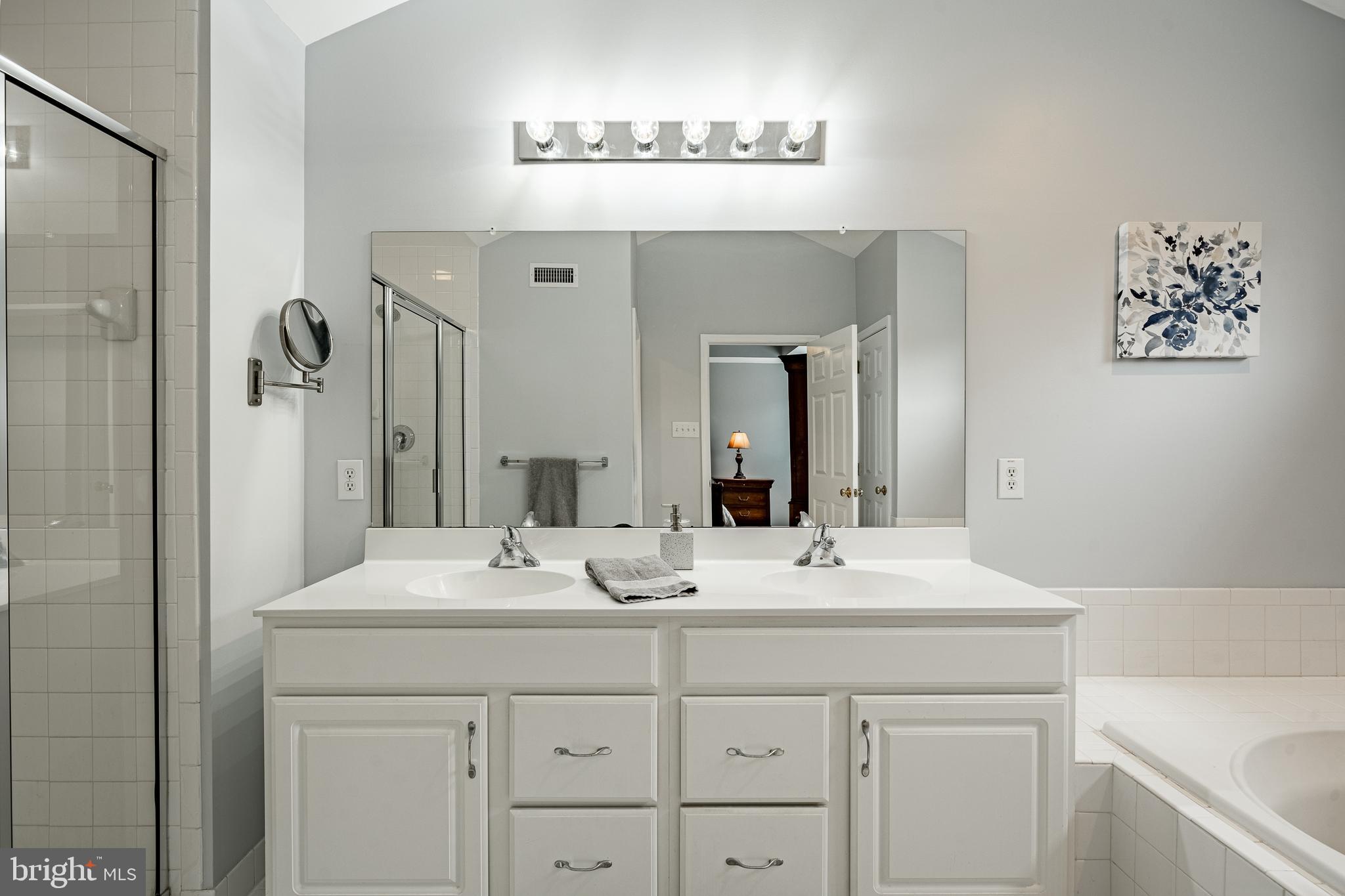 266 Cherry Lane Kennett Square, PA 19348 - Photo 23 of 47 Primary Bath