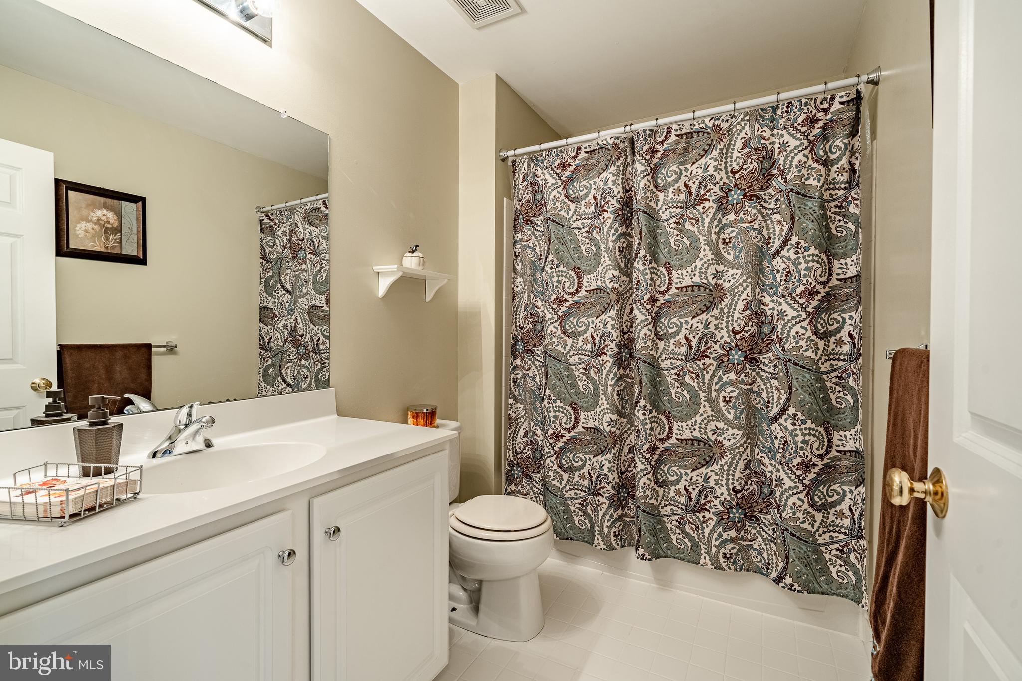 266 Cherry Lane Kennett Square, PA 19348 - Photo 28 of 47 Bathroom