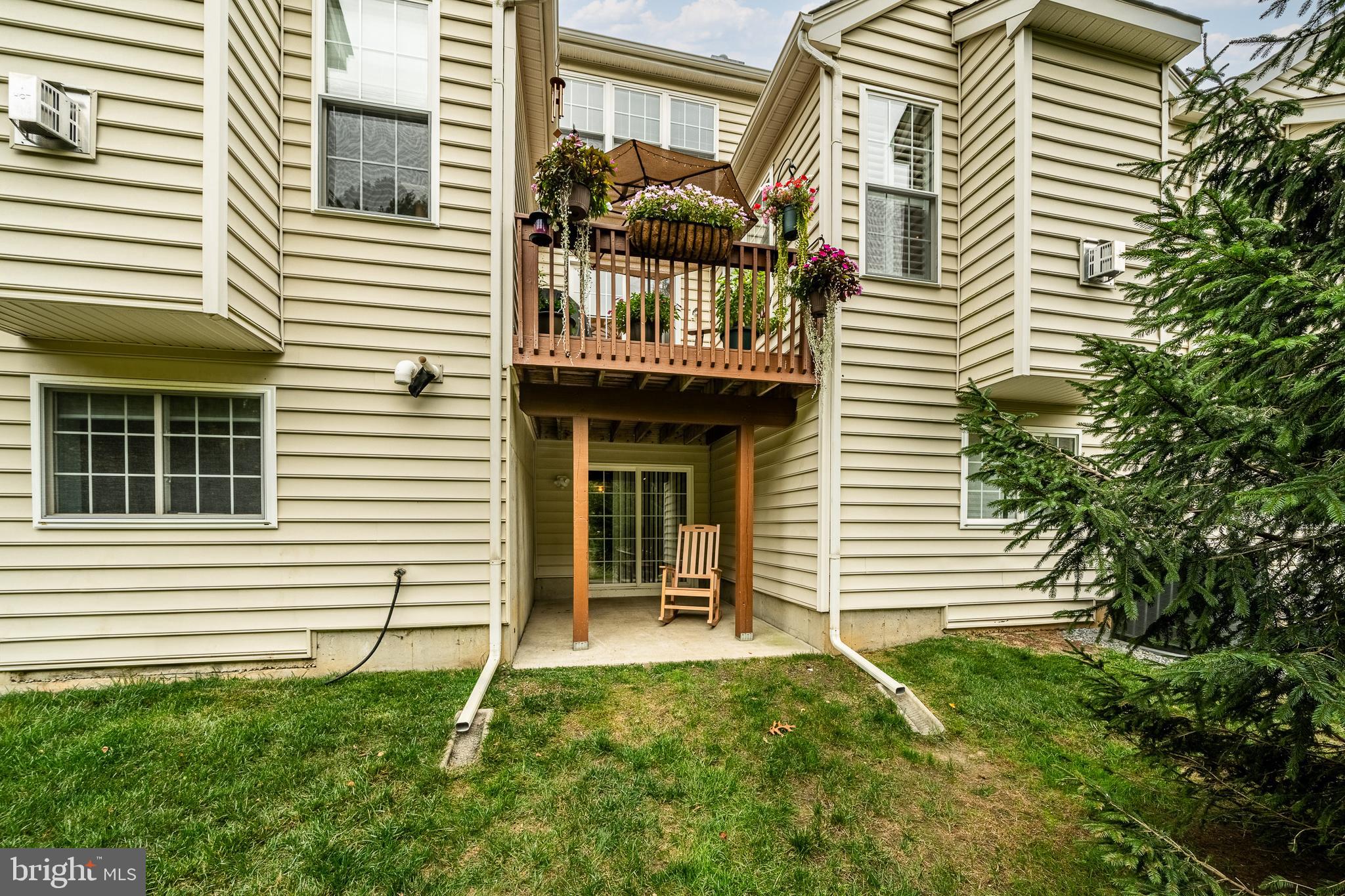 266 Cherry Lane Kennett Square, PA 19348 - Photo 38 of 47 Exterior Back