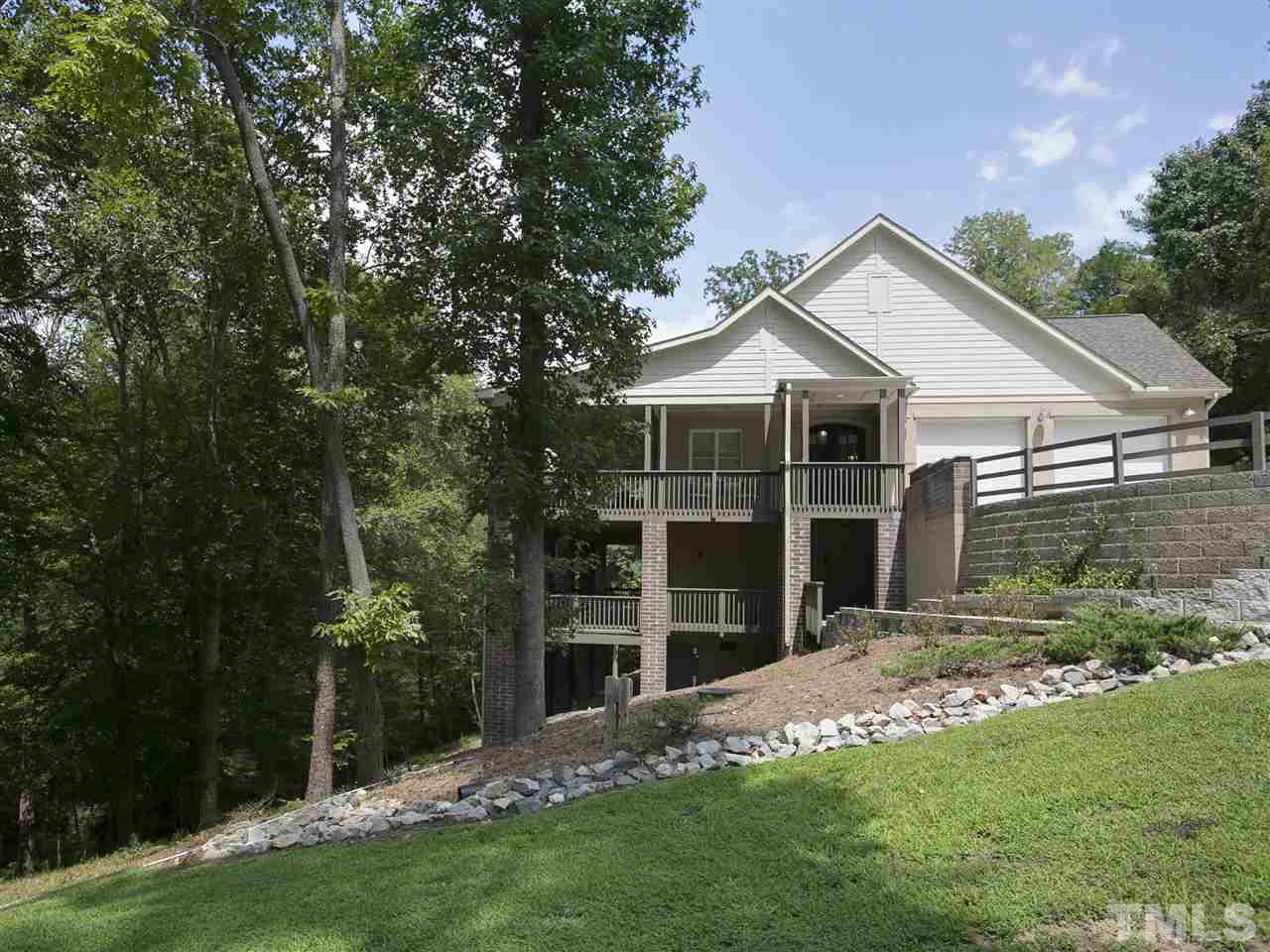 6212 Autrey Court Raleigh, NC 27613 - Photo 3 of 30
