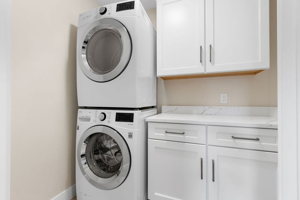 582 Hale Street, Unit 2 Beverly, MA 01915 - Photo 18 of 42