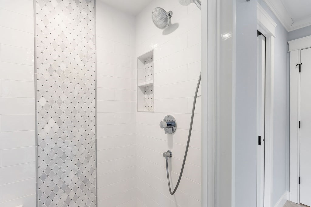 582 Hale Street, Unit 2 Beverly, MA 01915 - Photo 23 of 42