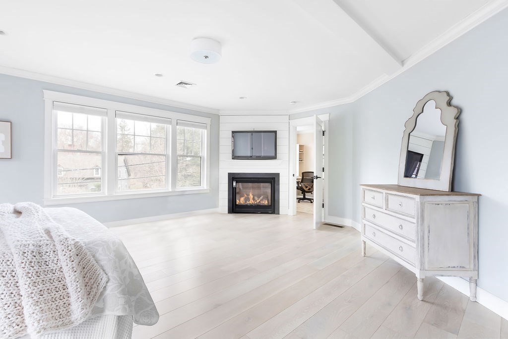 582 Hale Street, Unit 2 Beverly, MA 01915 - Photo 26 of 42
