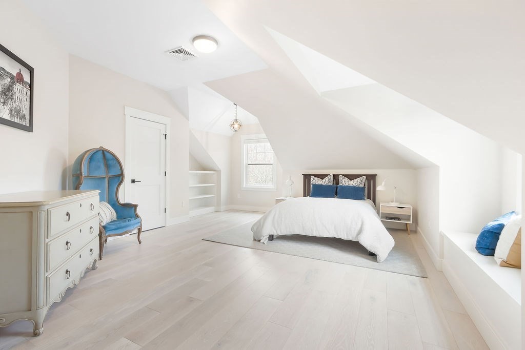 582 Hale Street, Unit 2 Beverly, MA 01915 - Photo 30 of 42