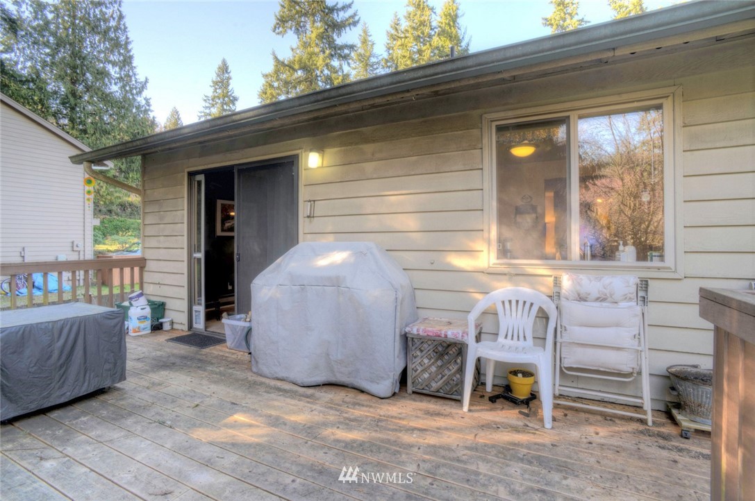316 158th Street Southeast Bothell, WA 98012 - Photo 18 of 20