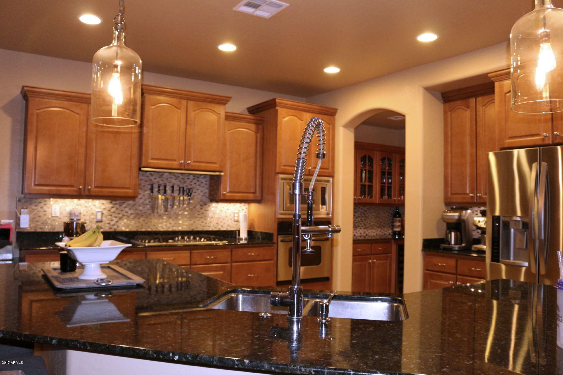 2626 West Florimond Road Phoenix, AZ 85086 - Photo 4 of 33 kitchen 1
