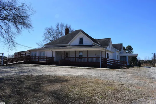 $475,000 | 2470 Old Mill Road, Inman, SC 29349