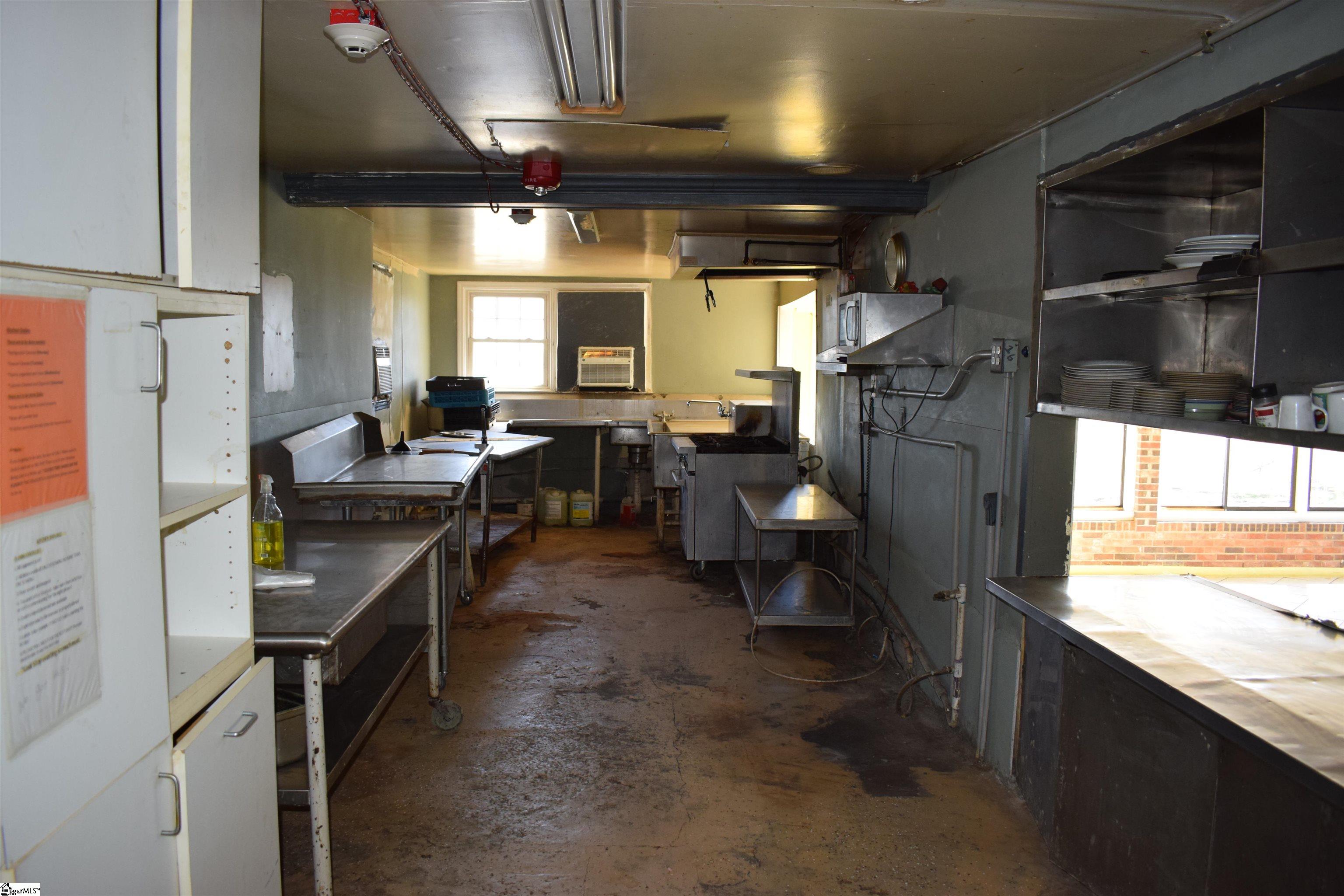 2470 Old Mill Road Inman, SC 29349 - Photo 12 of 36