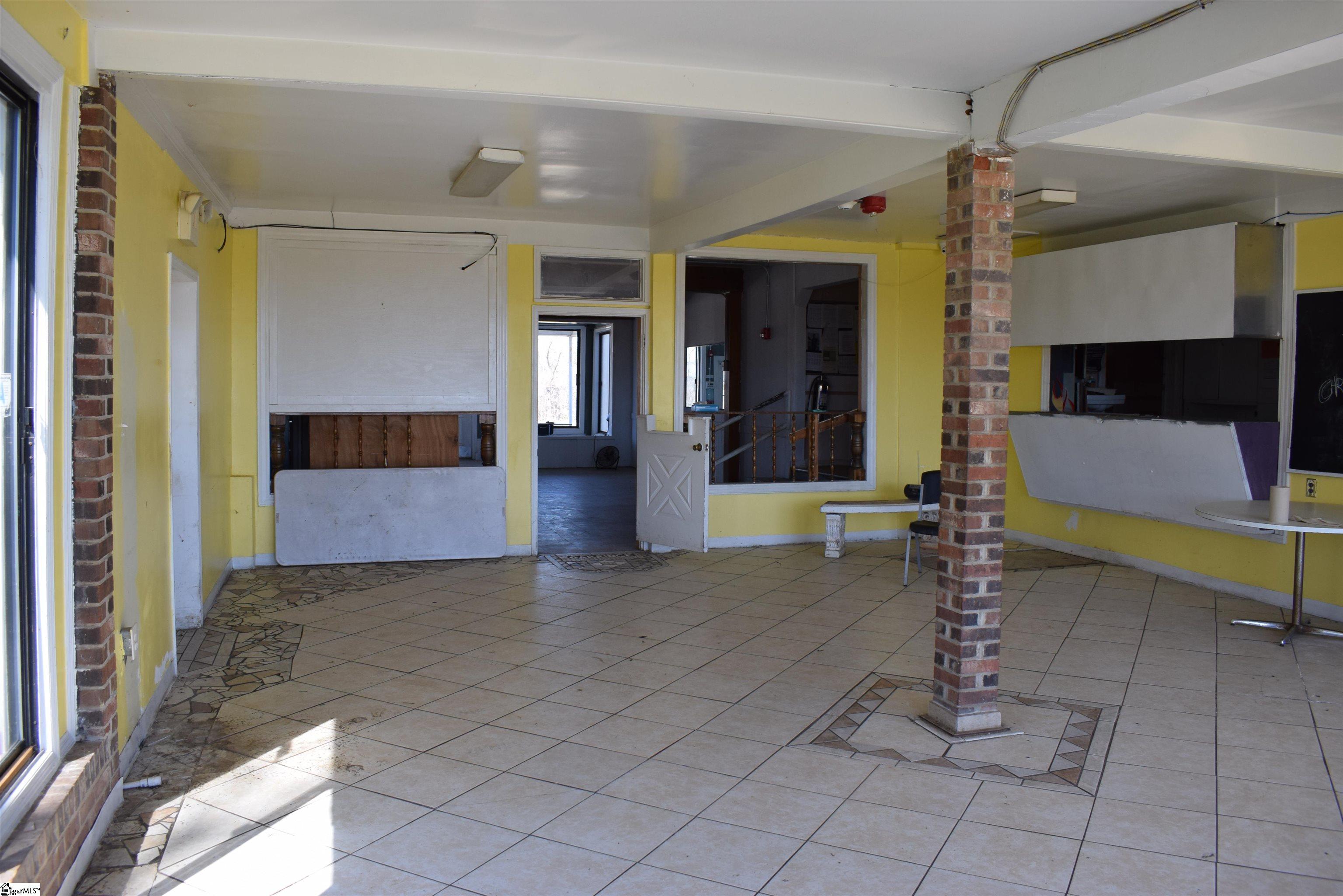 2470 Old Mill Road Inman, SC 29349 - Photo 15 of 36