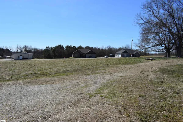 $475,000 | 2470 Old Mill Road, Inman, SC 29349
