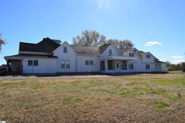 $475,000 | 2470 Old Mill Road, Inman, SC 29349