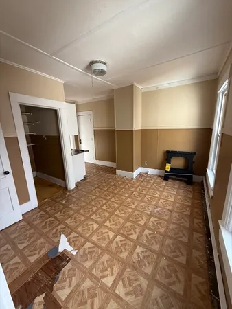 $1,850 | 74 Bacon Street, Unit 2, Orange, MA 01364