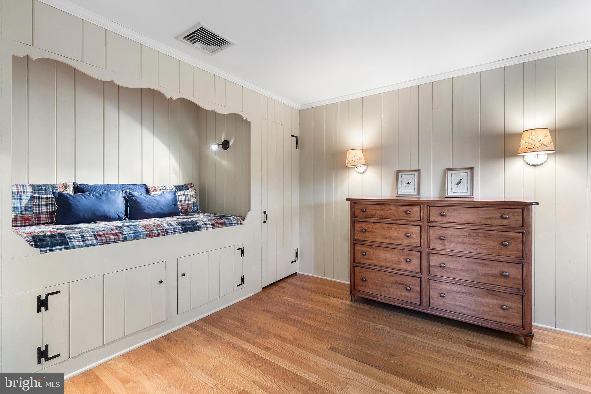 653-655 Andover Road Newtown Square, PA 19073 - Photo 25 of 45 Cozy Bedroom 2/ office/study