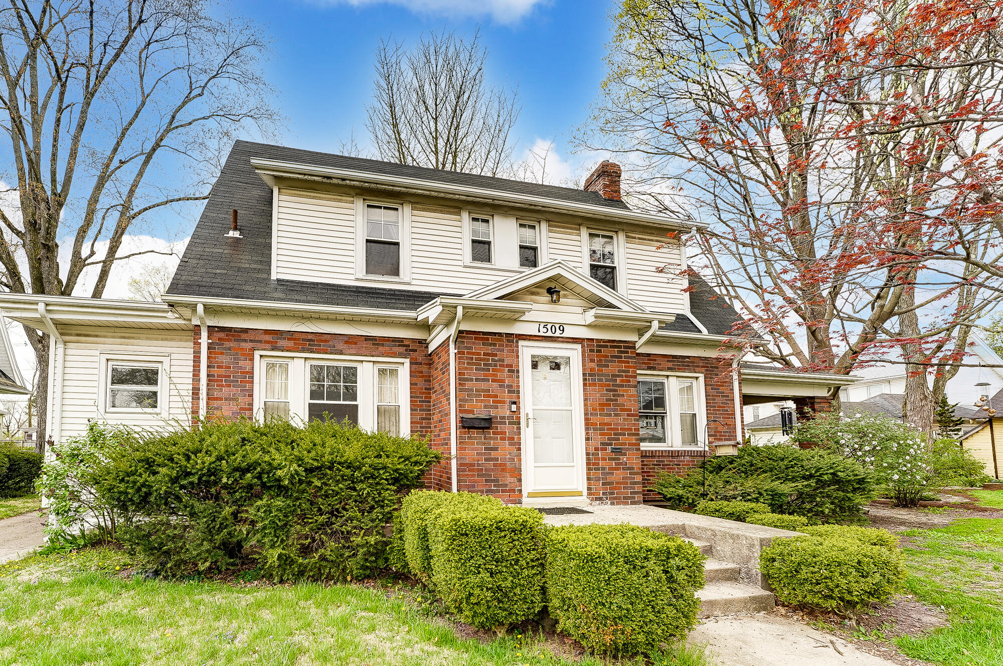 1509 Garfield Avenue Springfield, OH 45504 - Photo 4 of 41