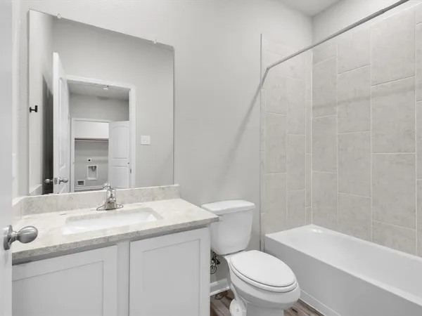 $1,950 | 521 Harbor Oaks Drive, Anna, TX 75409