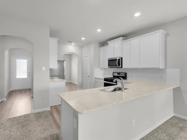 $1,950 | 521 Harbor Oaks Drive, Anna, TX 75409