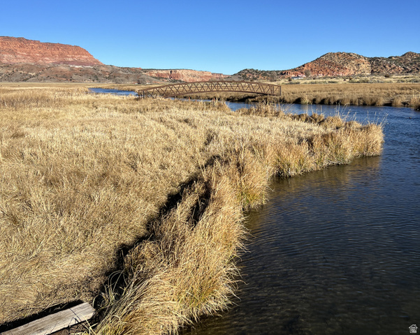 890 East Hatchery Road Bicknell, UT 84715 - Photo 36 of 48 View of mountain background with a large body of water