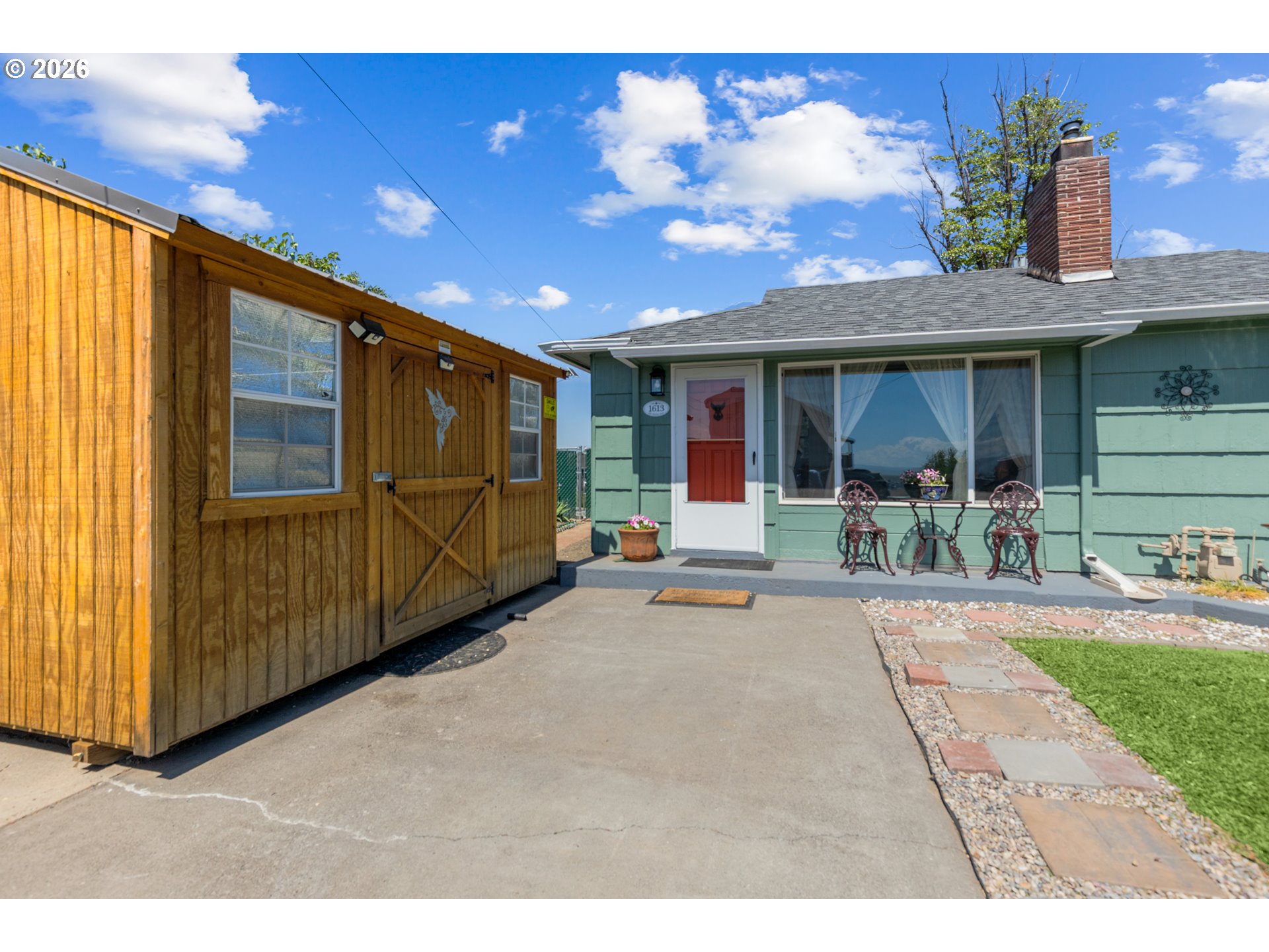 1613 Southwest Hailey Avenue Pendleton, OR 97801 - Photo 7 of 37