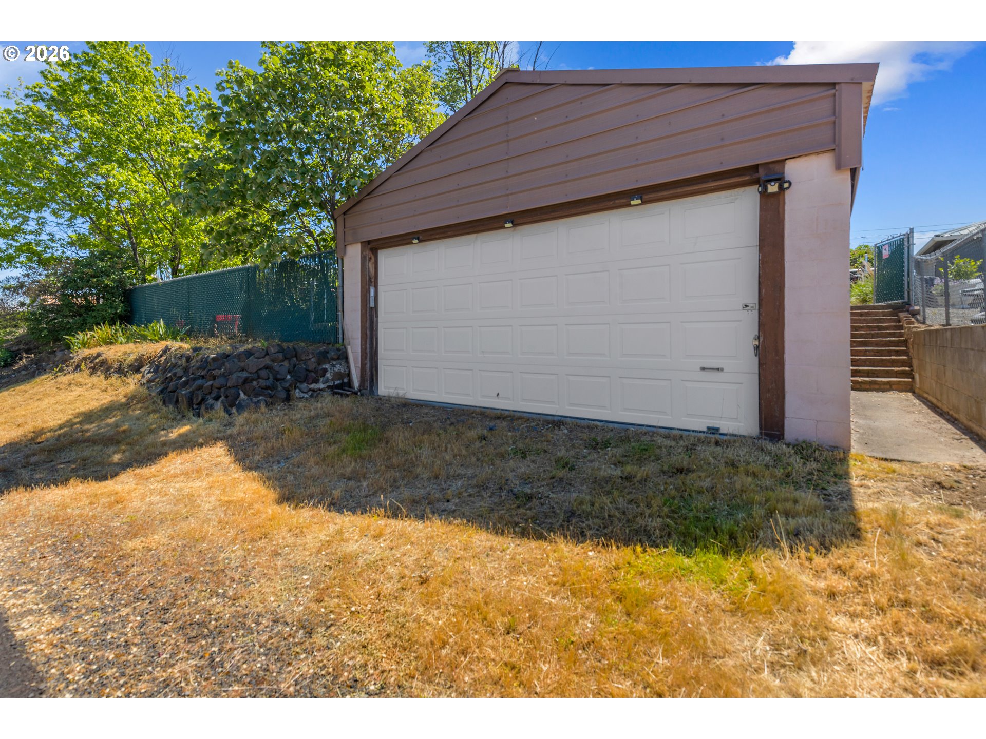 1613 Southwest Hailey Avenue Pendleton, OR 97801 - Photo 10 of 37