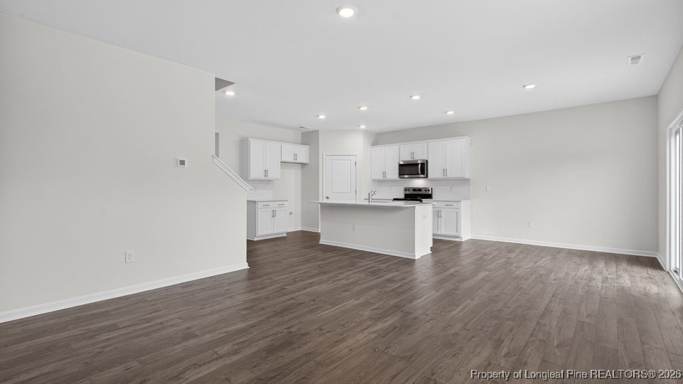 174 Charlies Bnd Way Spring Lake, NC 28390 - Photo 13 of 35 Living Room