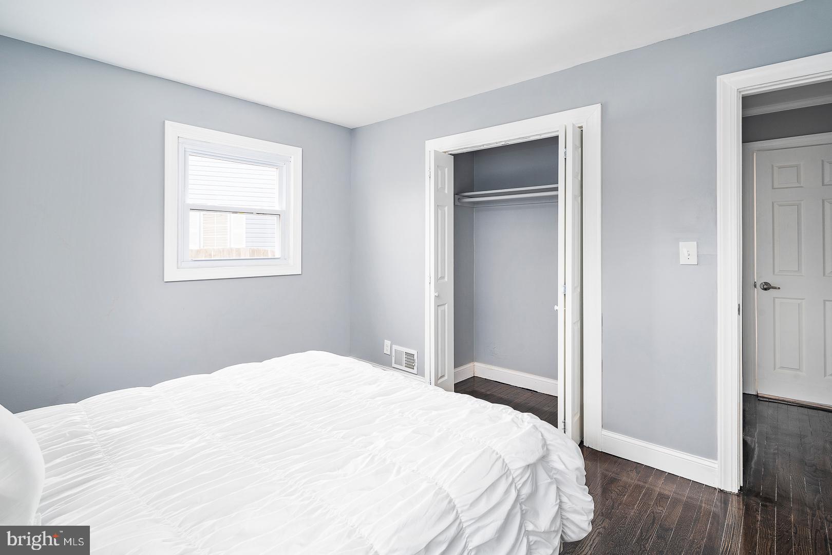 11 Cumberland Road Hamilton, NJ 08690 - Photo 13 of 27 Bedroom 1